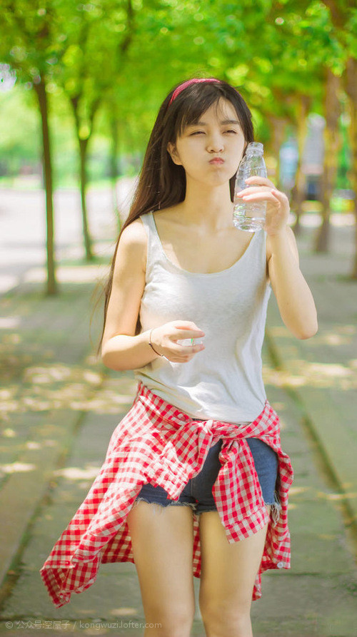 热刺中场厚度增加提高控球稳定性,热刺防守