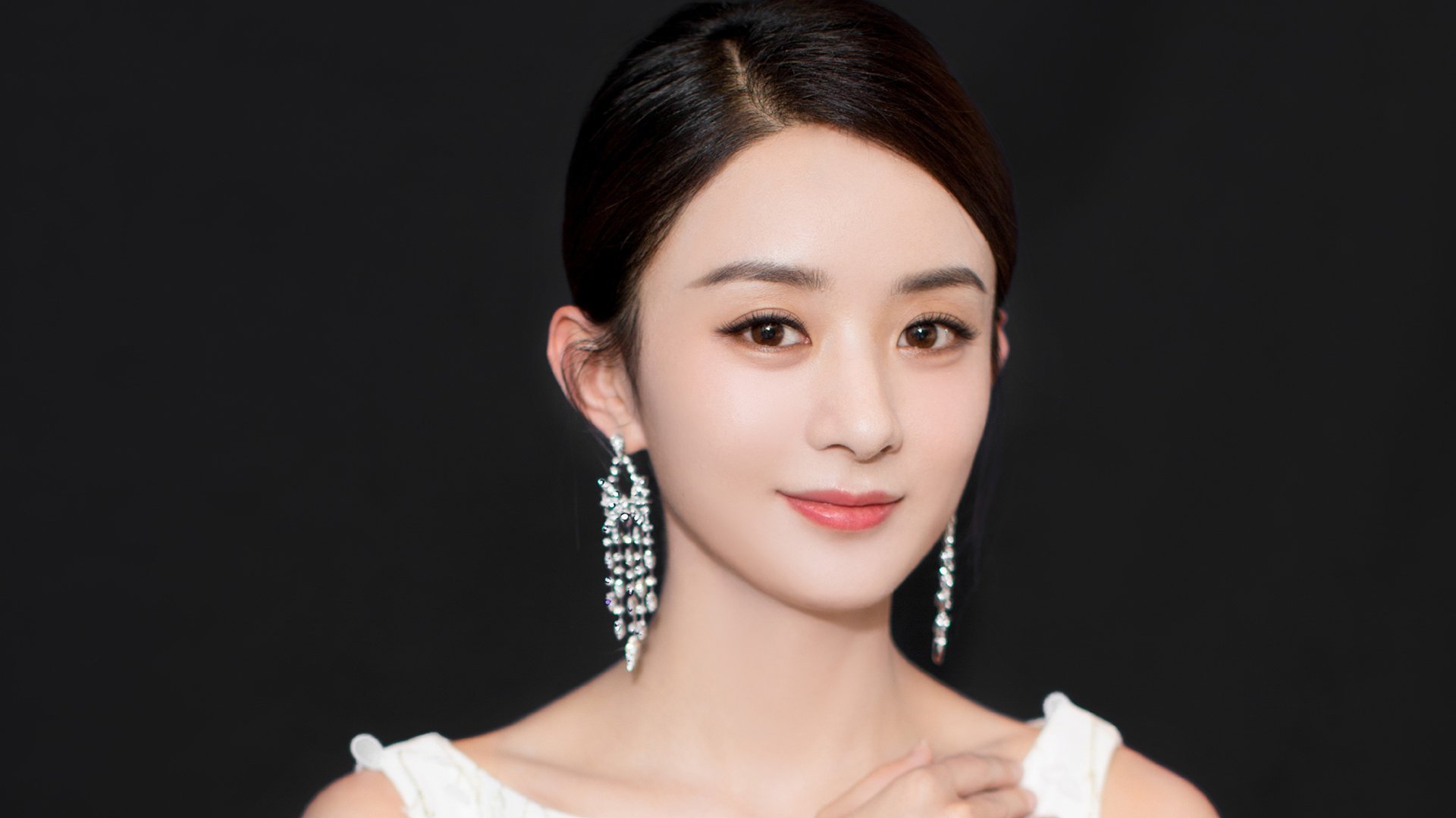 自由泳划频与划幅协调性分析，自由泳划水频率越快速度越快吗