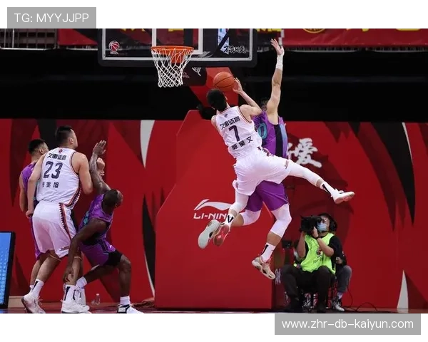 CBA赛场的中国风潮再度升温，cba赛事分析