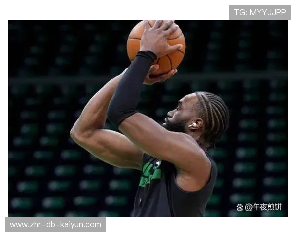 保罗组织反击传球秒开局面：一场比赛的战术落地与品牌价值