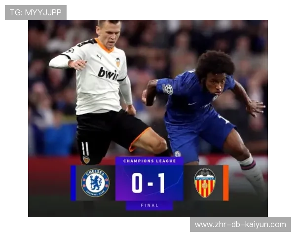 切尔西靠边路衔接频频突入对方禁区,配合更流畅