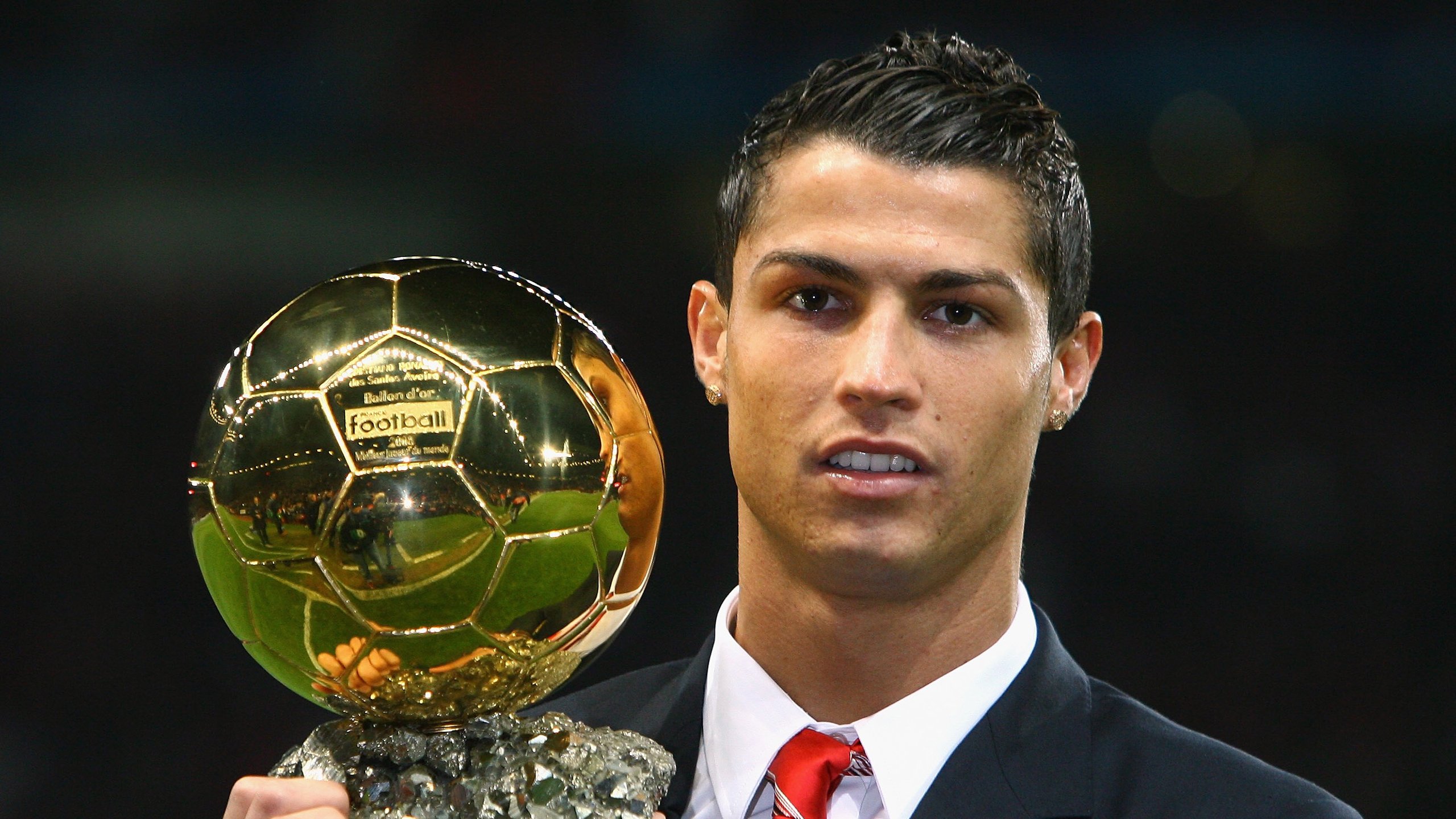 开云体育app官网-“华金·托比利亚的反击能力与迅速转换,成为美洲狮队防守中的重要一环”